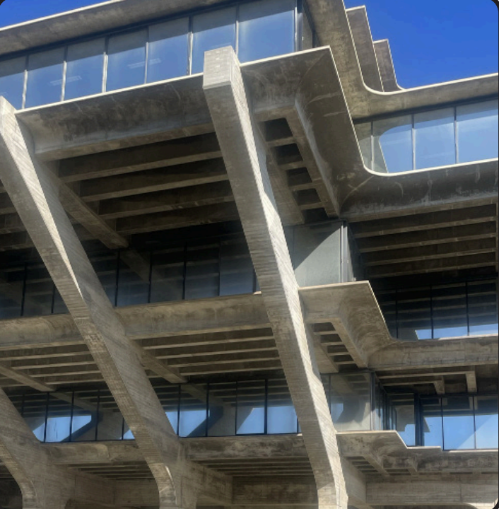 UCSD'S ARCHITECTURE IS one of its key selling points